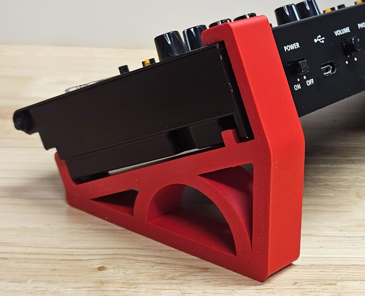 Made in USA 25 Degree Angled Red Color Stands For Roland Boutique A-01 D-05 JP-08 JU-06 JU-06A JX-03 JX-08 SH-01A Synthesizer Sound Modules