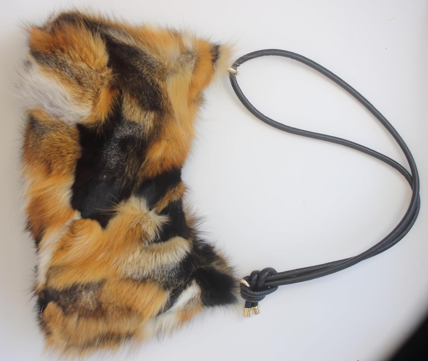 Luxury Real Fox Fur Handbag - Ethical Nordic Sourcing, 14x7x4 inch Winter Fashion Bag - Image 5