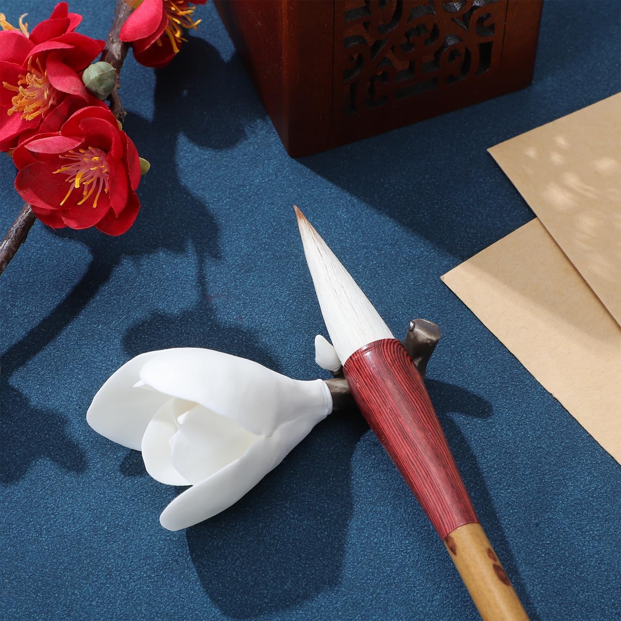LALAFINA Paint Brush Rest: Ceramic Chinese Calligraphy Brush Rest - Flower Paintbrush Holder for Calligraphy Practice Supplies