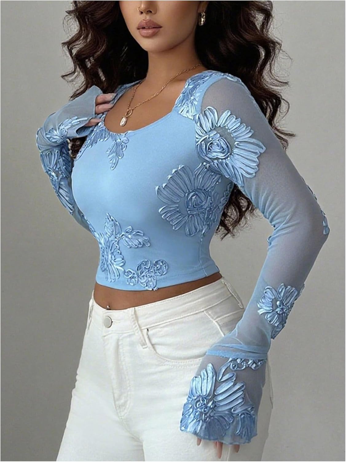 Floerns Women's Floral Mesh Bell Sleeve T Shirt Scoop Neck Going Out Crop Tops - Image 2