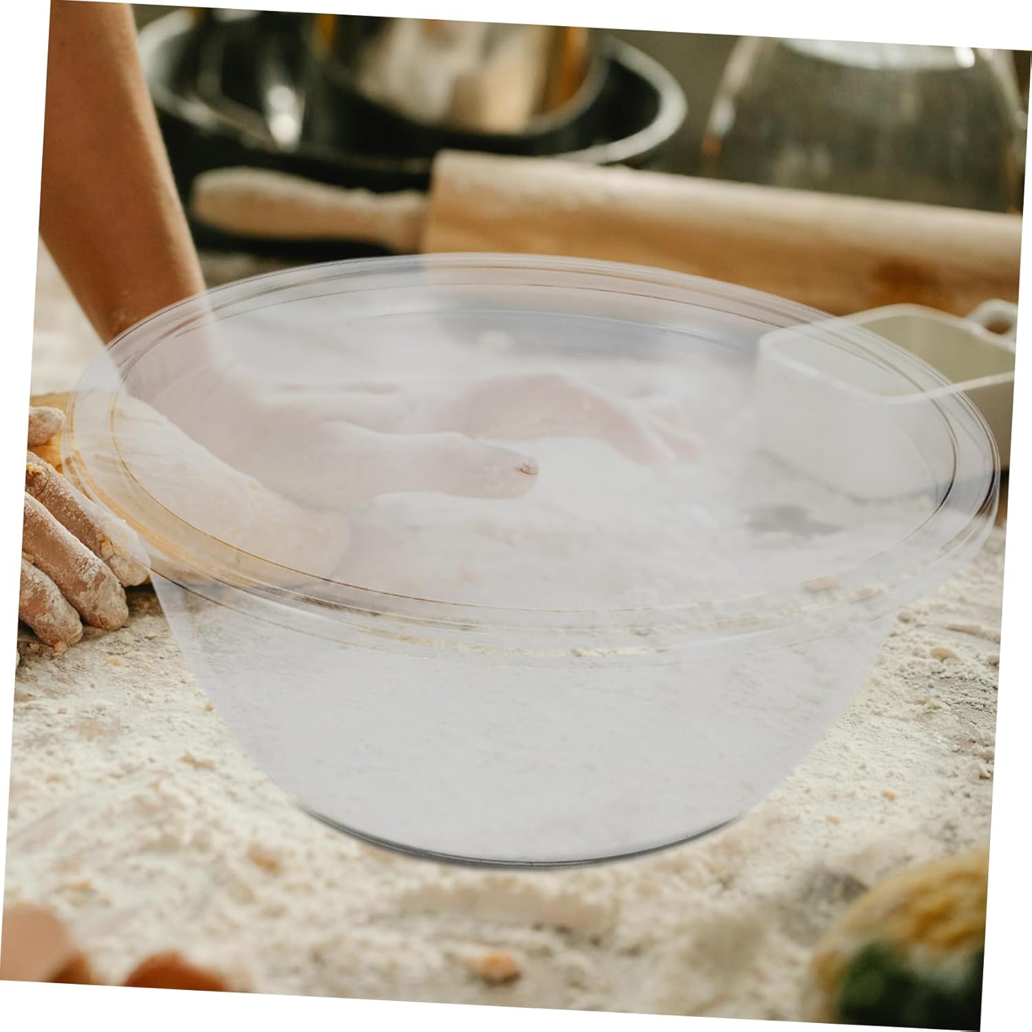 Large Plastic Mixing Bowl with Splash Lid for Food Prep Baking Pet Material for Family Use for Dough Salad and More