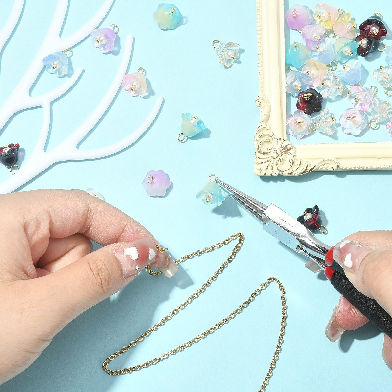 Stiesy 35Pcs 7 Colors Flower Charms Pendants Lily of The Valley Handmade Lampwork Charms Floral Glass Charms for DIY Crafts Bracelet Jewelry Making - Image 4