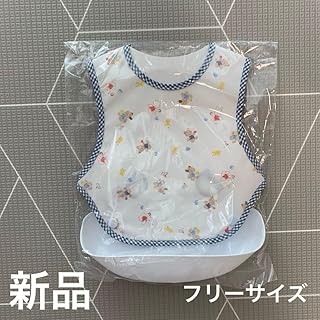 ファミリア 花柄 お食事エプロン フリーサイズ