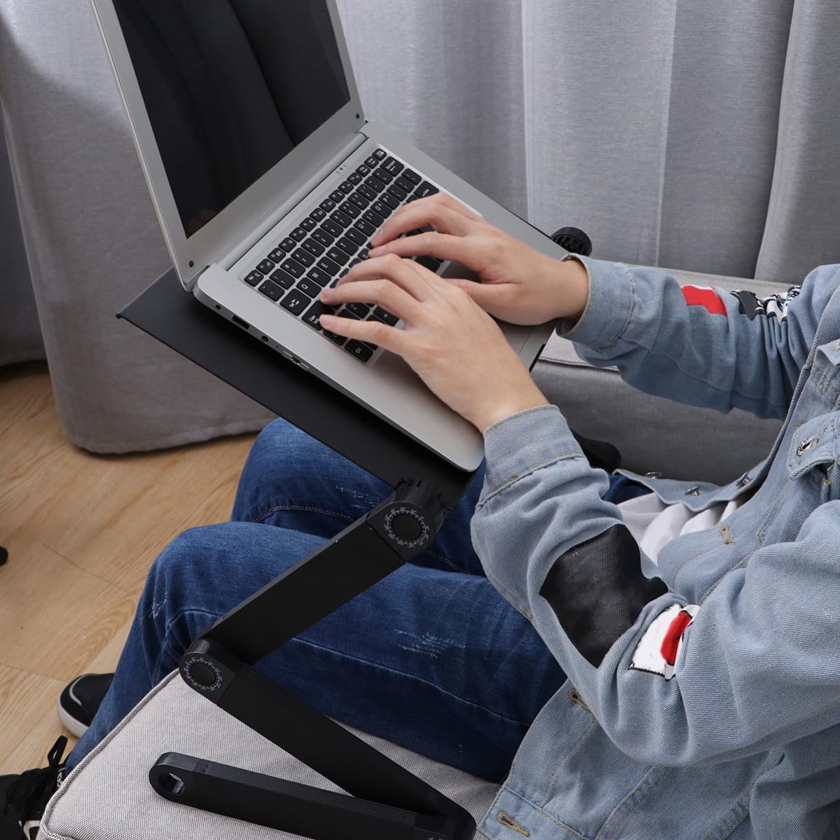 Tavolo Nero Letto Laptop Pieghevole per Alluminio di in Lega Portatile Salvaspazio per Uso Domestico e Campeggio