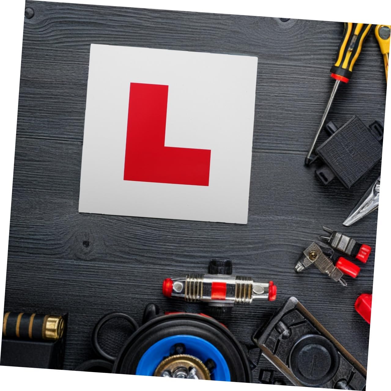 PRETYZOOM 6pcs Magnetic Learner L Sign Plates for Cars and Motorcycles, Red 0.6mm Novice Driver Assistance Stickers with Strong Magnets for Easy Attachment and Removal
