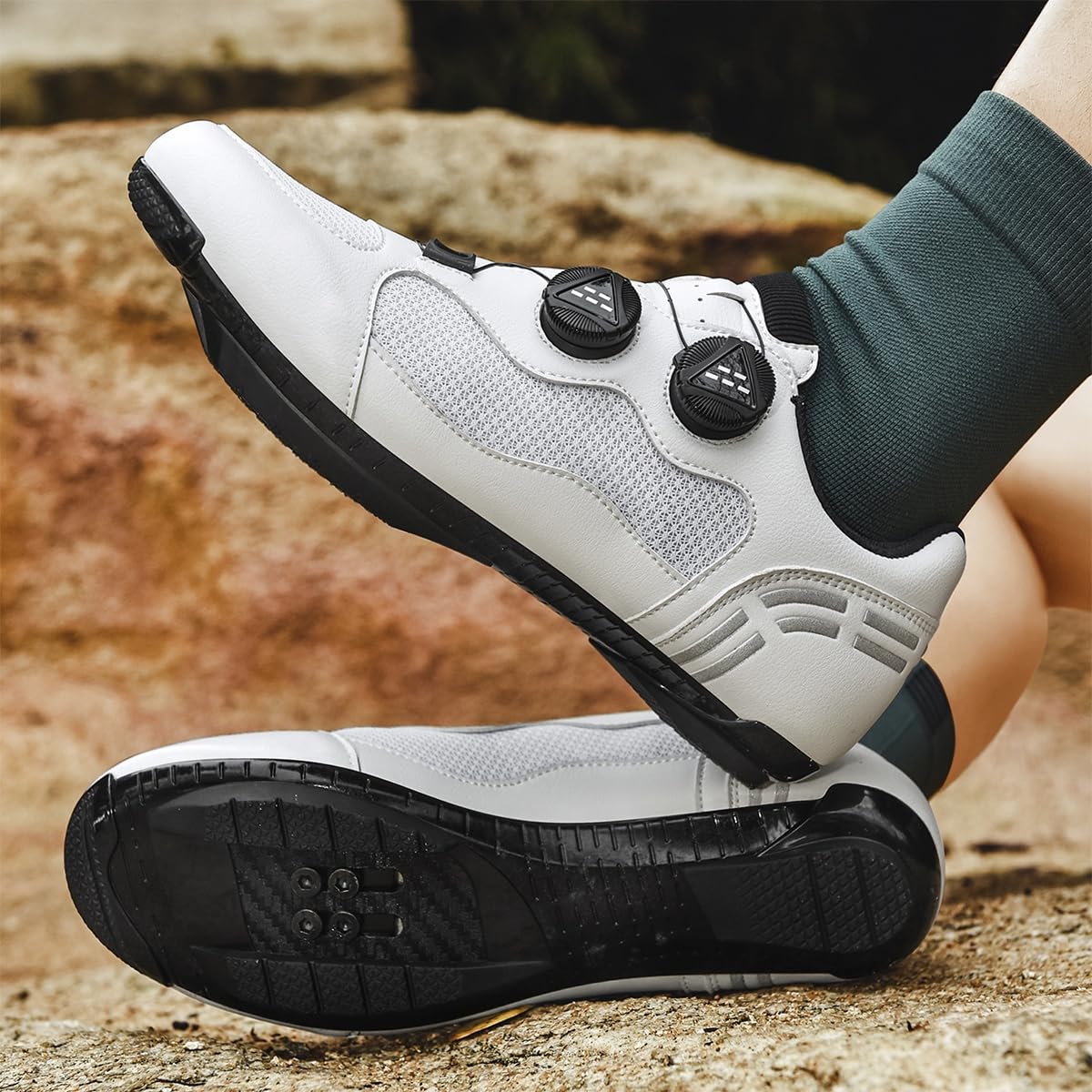 Zapatillas de Ciclismo Montaña Exterior para Hombre Zapatos Bicicleta Respirables Antideslizantes Unisex Adulto Compatible con SPD Pedales 2 Tornillos con Calas