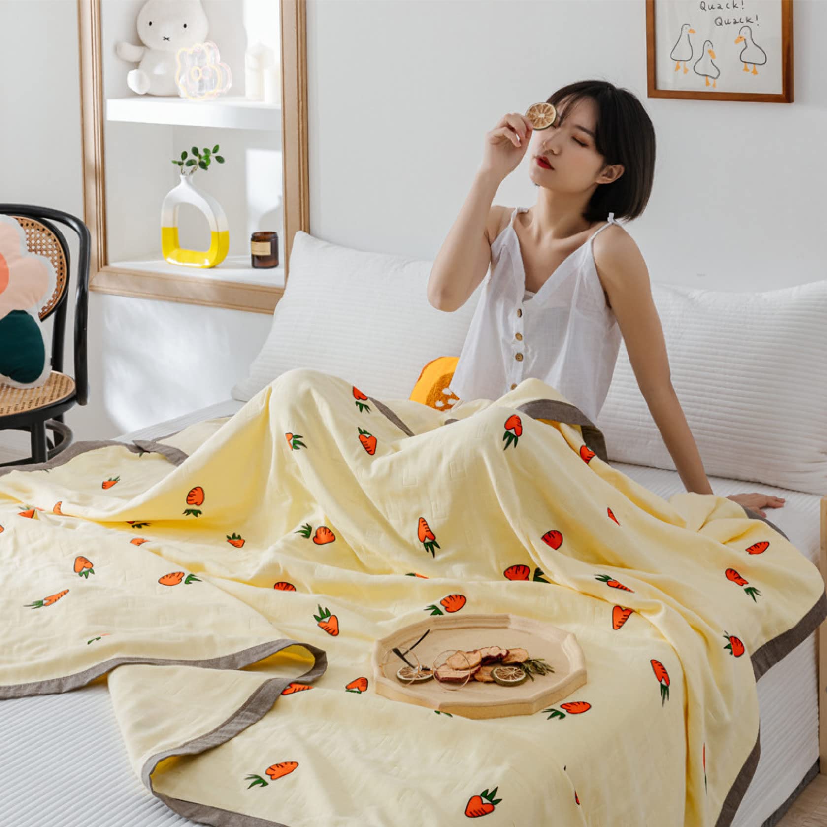 Amazon｜タオル布団 薄掛け ガーゼケット 夏のキルト いちご柄 肌
