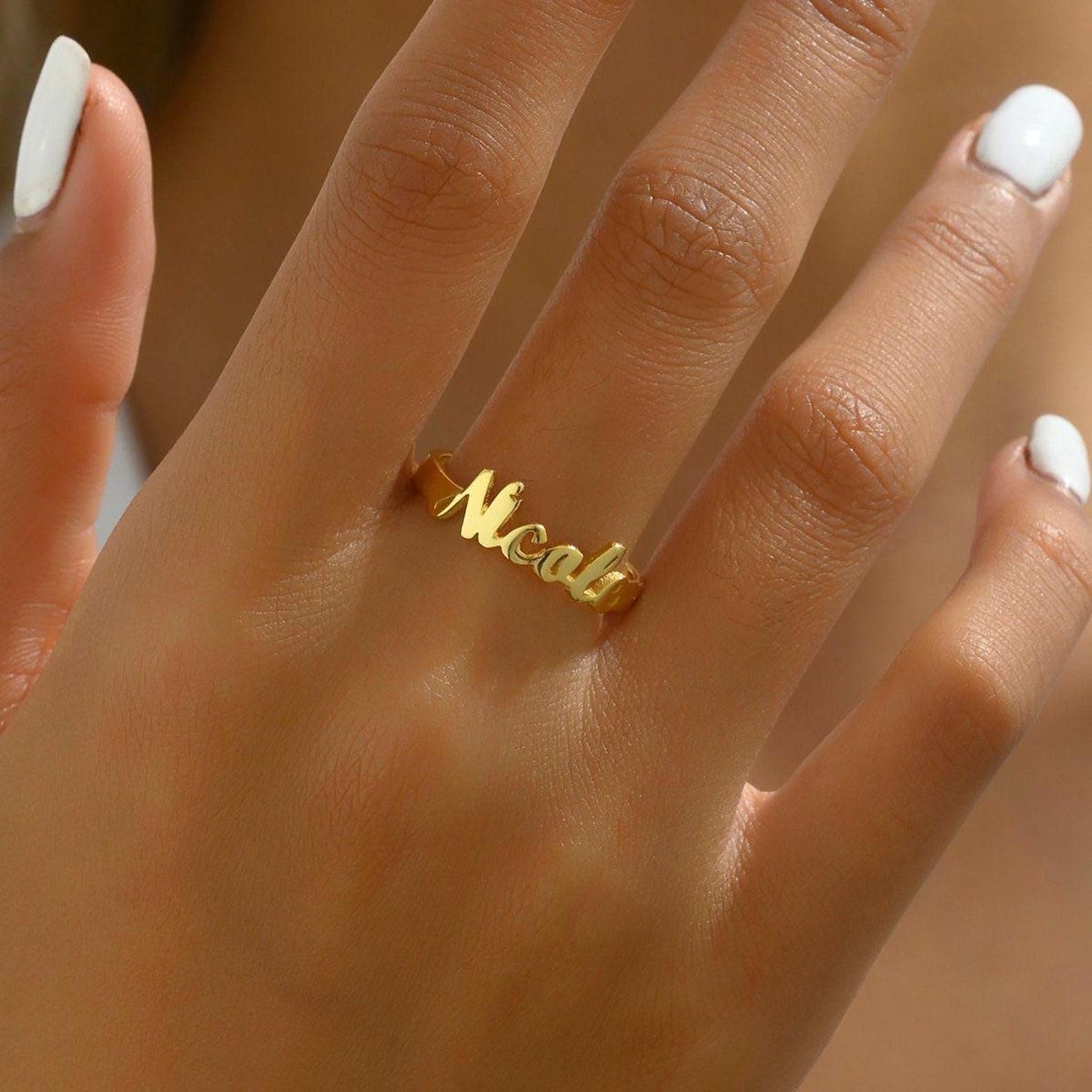Personalisierter Namensring für Damen, individuelles Schmuckgeschenk für Mama