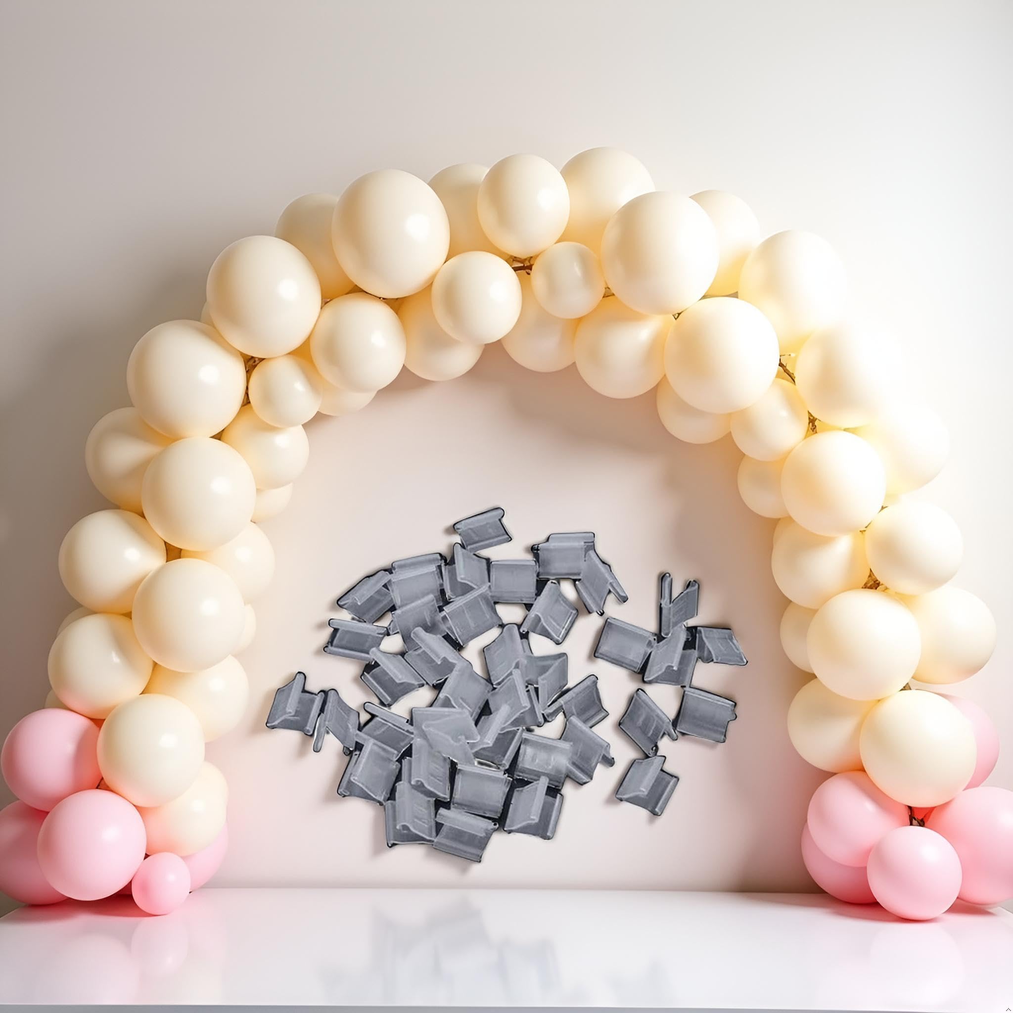 Photo 1 of 100 Pcs Transparent Balloon V-shaped Clip Plastic V-shaped Balloon Clip Wedding Creative Wedding Party Halloween Sealed Decorations Supplies