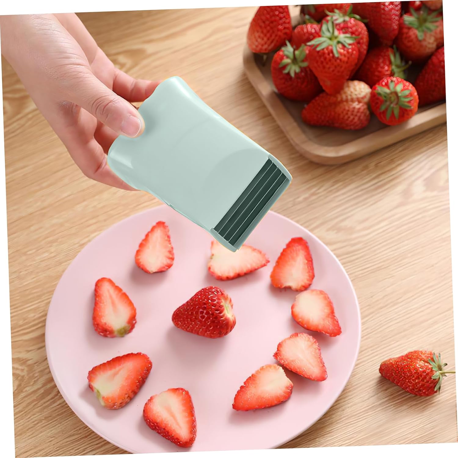 2Pcs Stainless Steel Fruit Slicer Cups with Cover Design for Salad