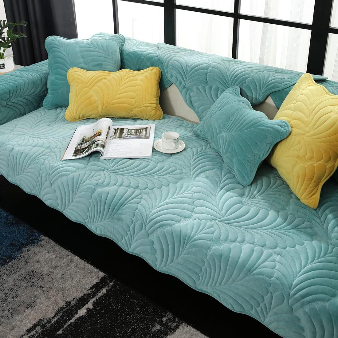 vctops Soft Velvet Sofa Couch Warm Plush Banana Leaf Quilted Sectional Couch Cover for Winter Non Slip Sofa Slipcover Furniture Cover for Dogs Cats Pet, 1 Piece/Not All Set (Green,35"x70")