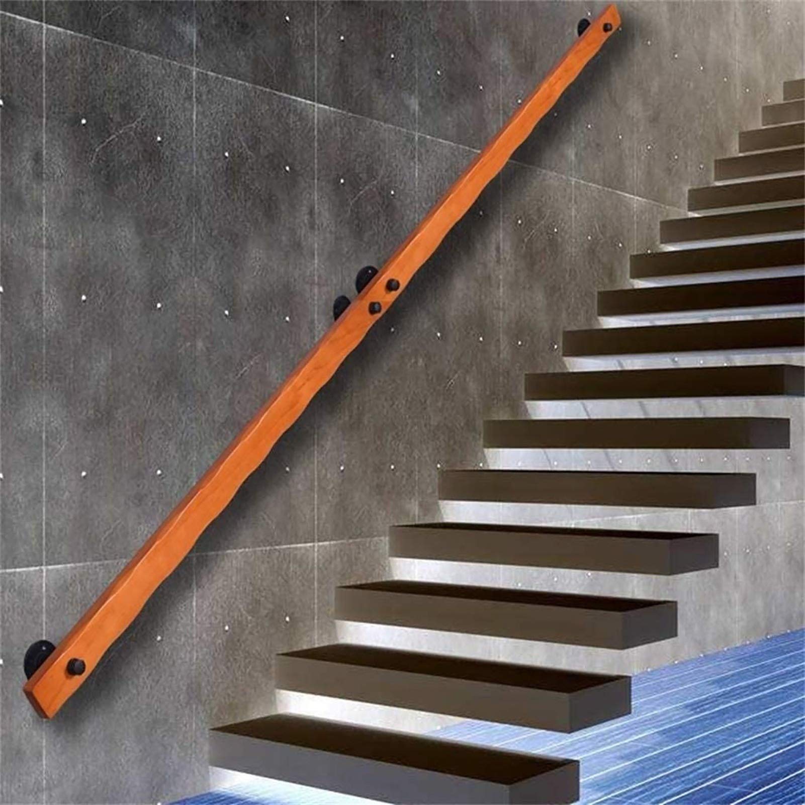 Rampe de sécurité d'escalier en bois pour éviter les chutes et sécuriser le mur