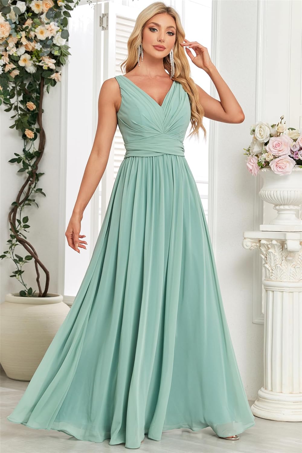 Womens Bridesmaid Dresses Long - Sleeveless V-Neck A Line Chiffon Bridesmaid Dress