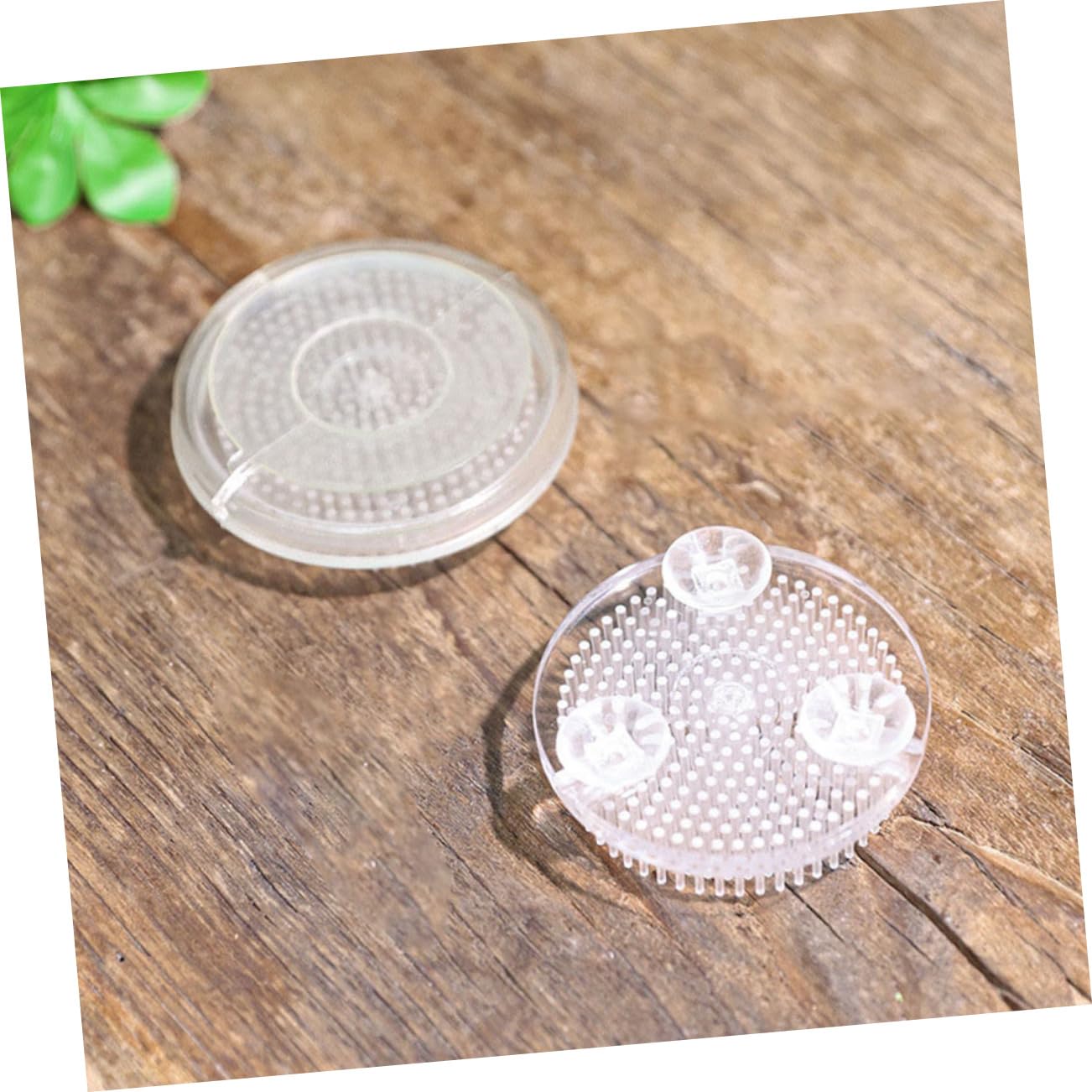 SEWACC Sturdy Floral Arrangement Pins 4pcs Flower Arranger Holders Floral Frogs and Fixation Base for Creative Flower Art