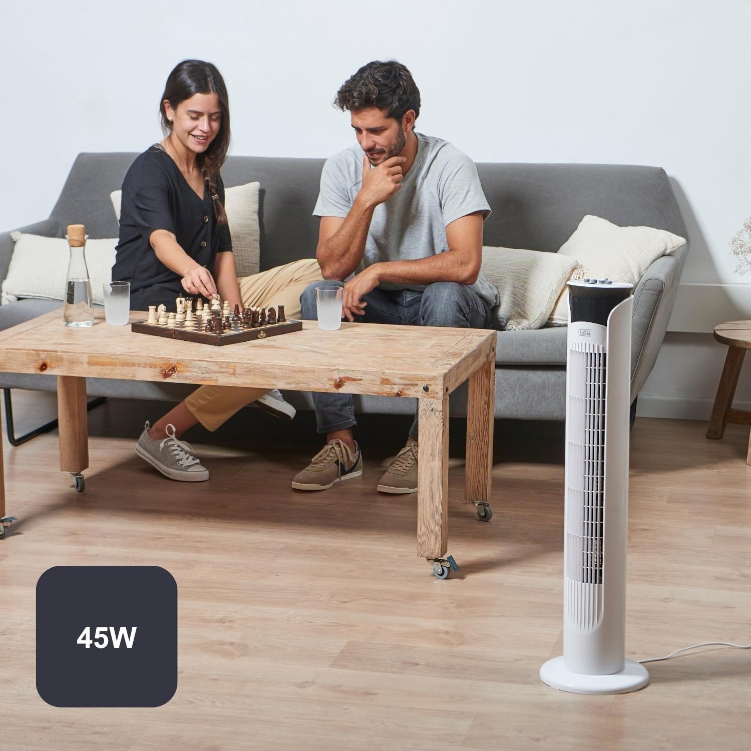 BLACK+DECKER - Ventilatore a torre 45W BXEFT47E | 81 cm | Oscillante e silenzioso | 3 velocità | Timer 2h | Base antiscivolo | Maniglia | Flusso d'aria potente | Bianco