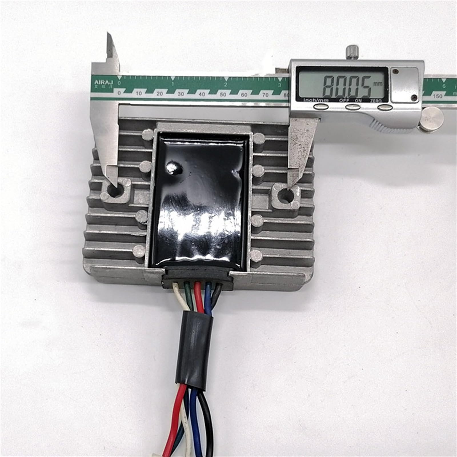 Regulador de voltaje automático 670 12A, generador de volante de inercia de imán permanente, regulador de voltaje, cargador KGE13E3 KGE12E3