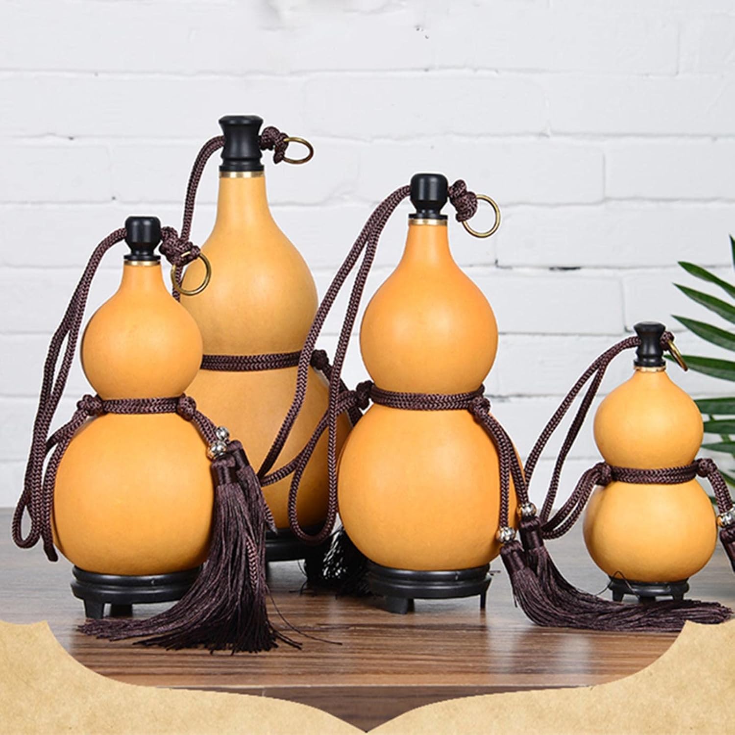 RSBFER Natural Gourd Sake Water Bottle Pot, Outdoor Drink Kettle Flagon with Lid, Handicraft Jug Decor Jar for Home Decoration (1000ML)