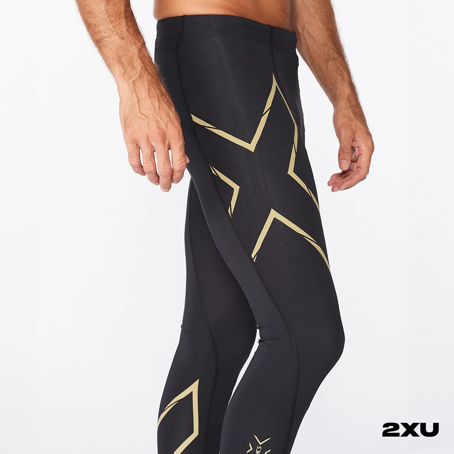 2XU Men's Light Speed Compression Tights - Lightweight & Flexible Support for Improved Running Performance - Black/Black Reflective - Size X-Small