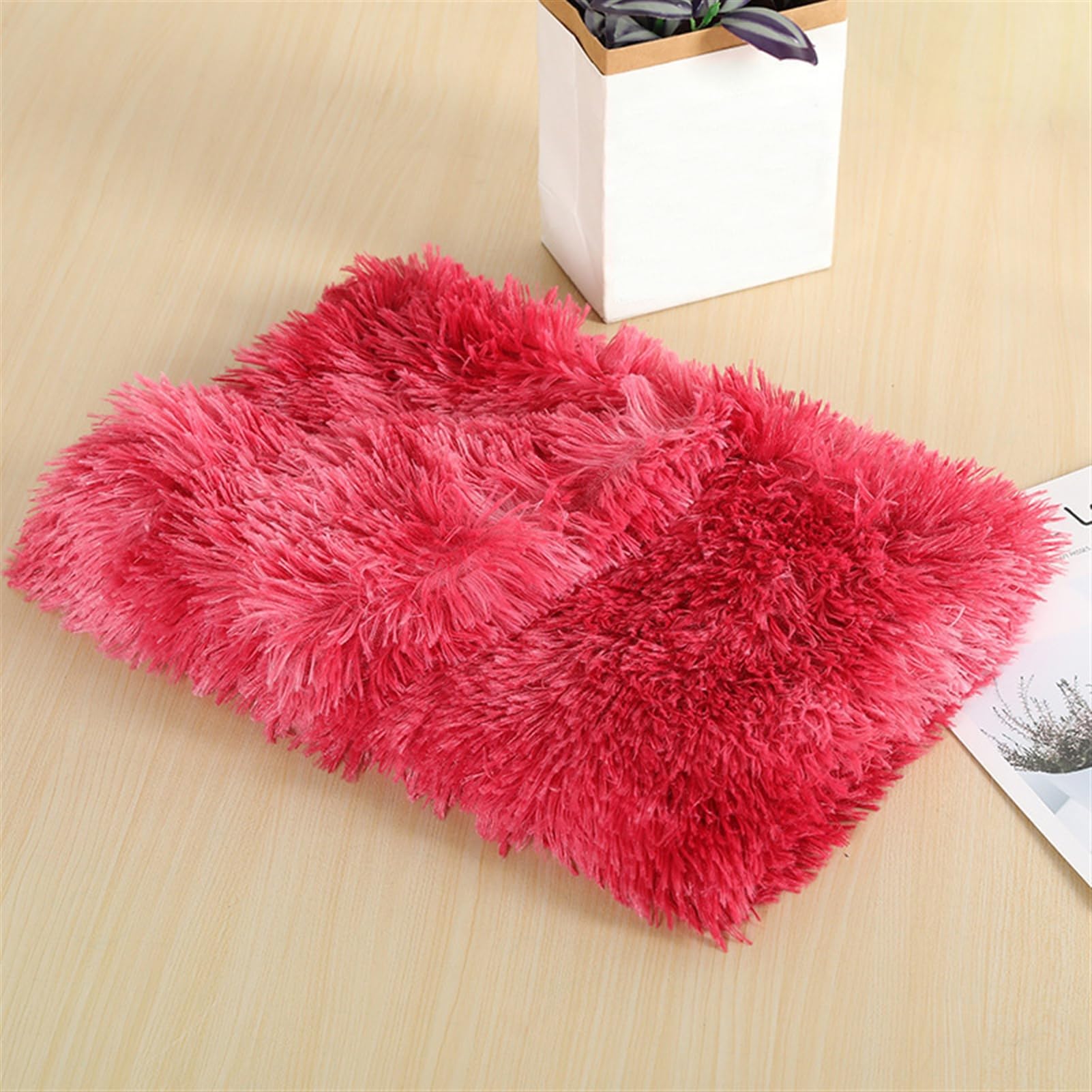Wokuaile Puppy Blanket Pet Soft Fleece Dog Blankets Fluffy Warm Cat Kitten Throw Plush Washable Reversible for Large Medium Small Dog Tie-Dye Red, 54 x 78 cm