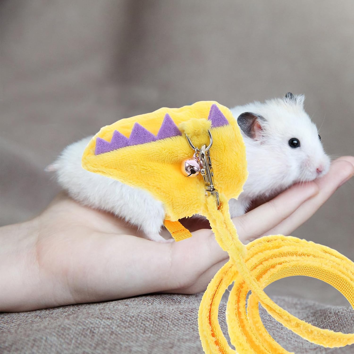 Toddmomy Comfortable Dinosaur Vest Leash for Small Animals and Guinea Ferrets, Made with Sturdy Short Plush and Non-Woven Fabrics, for Outdoor Walking and Safe Pet Control