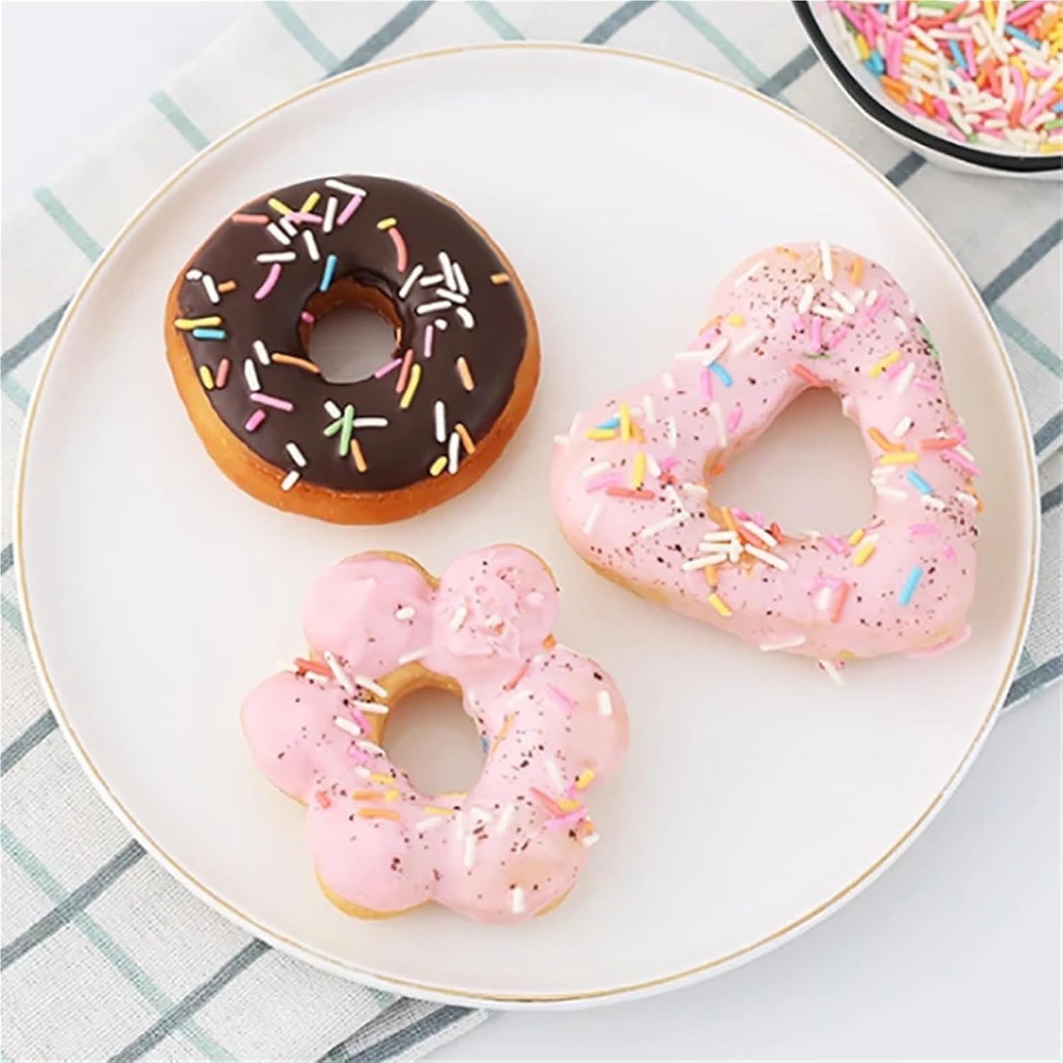 Donut Cake Mold DIY Kitchen Tools Cooking Cutter Food Desserts Bread Pastry Chocolate Maker Baking Tool Decor(N1)