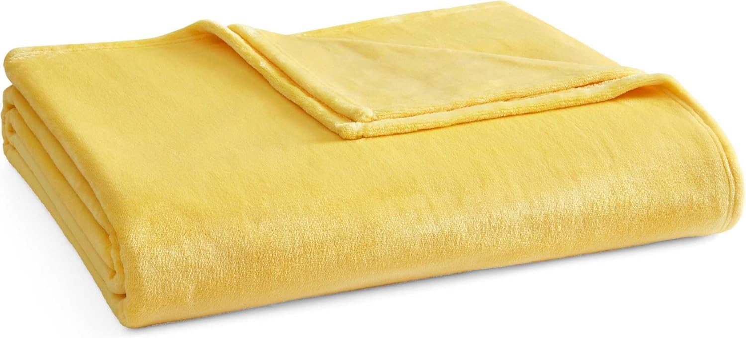 Martha Stewart - Queen Size Blanket, Ultra-Soft Plush Fleece Throw Blanket with Double-Needle Stitching, 350 GSM, Medium Weight Bedding for Bed or Couch (Bedford Solid Yellow) - Image 2