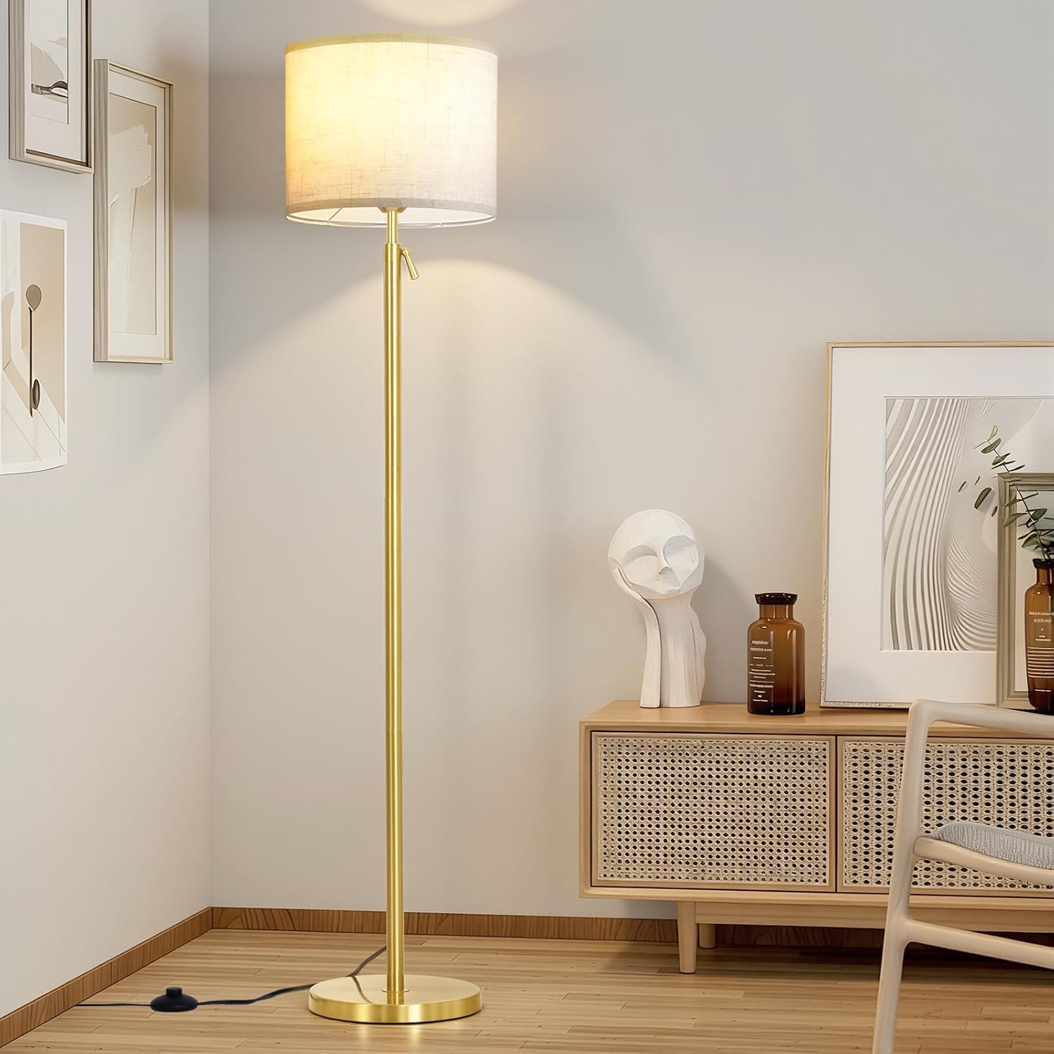 Modern Floor Lamp for Living Room and Bedroom- 55"-67" Height Adjustable Standing Lamps with Dimmable LED Bulb and Remote Control-Bright Tall Stand Light with Shade for Corner Lighting （Gold）