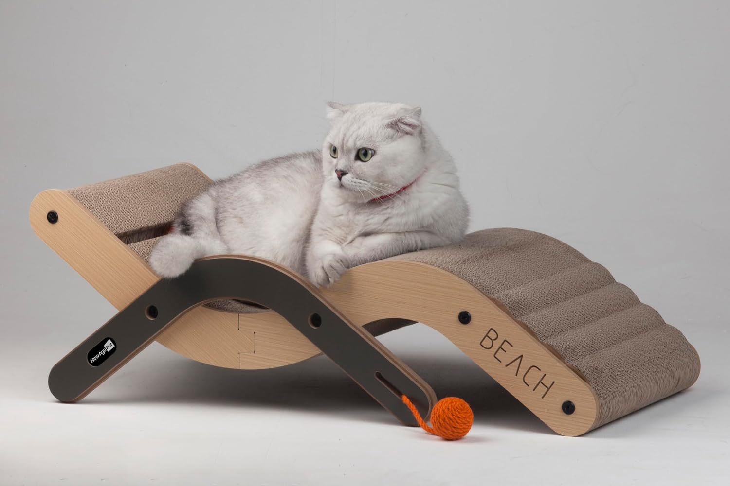 New Age Pet Purr and Play Large Cat Lounge Scratcher – Compact Scratching Lounger for Cats & Kittens