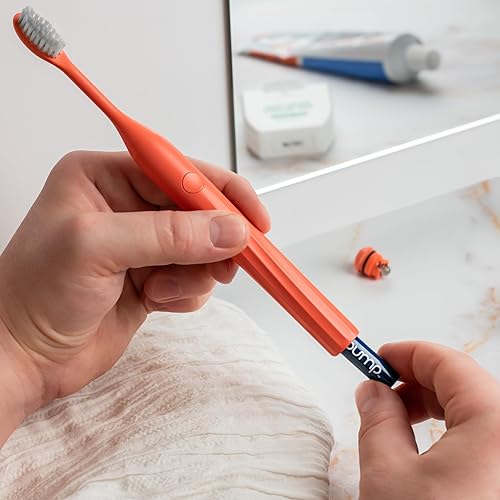 Miniatura 8 de bump Baterías NiMH recargables AAA USB-C  Paquete de 10  Alternativa sostenible y rentable a iones de litio  Carga rápida, alimentación de larga