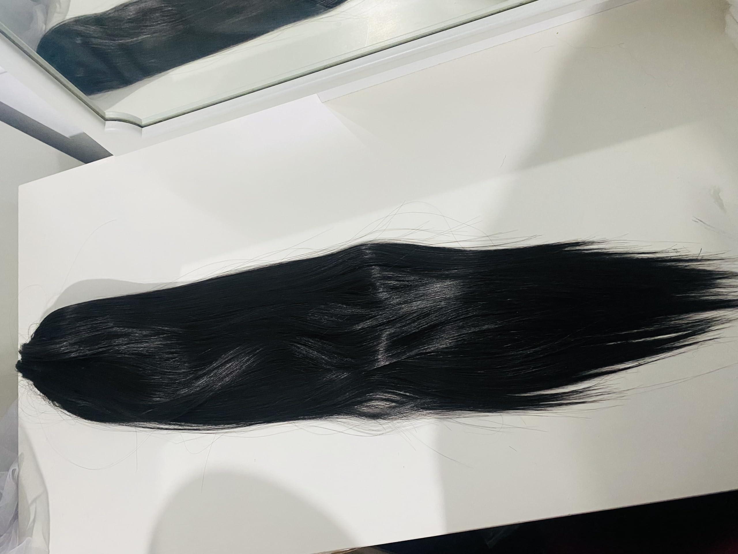 Premium quality Straight Drawstring Ponytail Hair Extension, 24 inches, Natural Synthetic Hair - Image 4