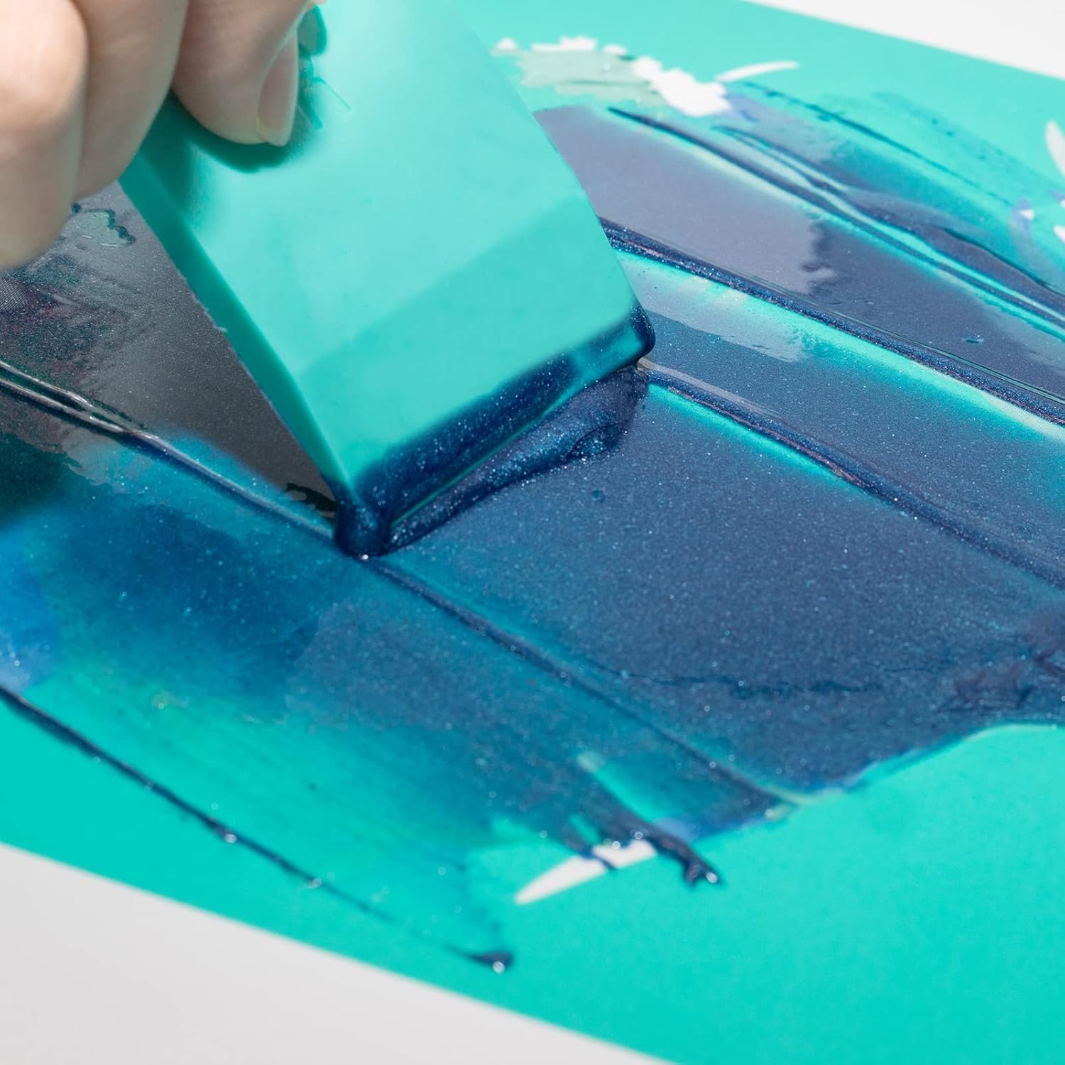 JAJADO 6 Jars Metallic Chalk Paste with 3 Pcs Mini Squeegee, Gold Acrylic Metallic Paint on Wood, Ceramic, Fabric Screen Printing Ink Adhesive Stencils Paint Mesh Transfers Wood Craft Art Paste