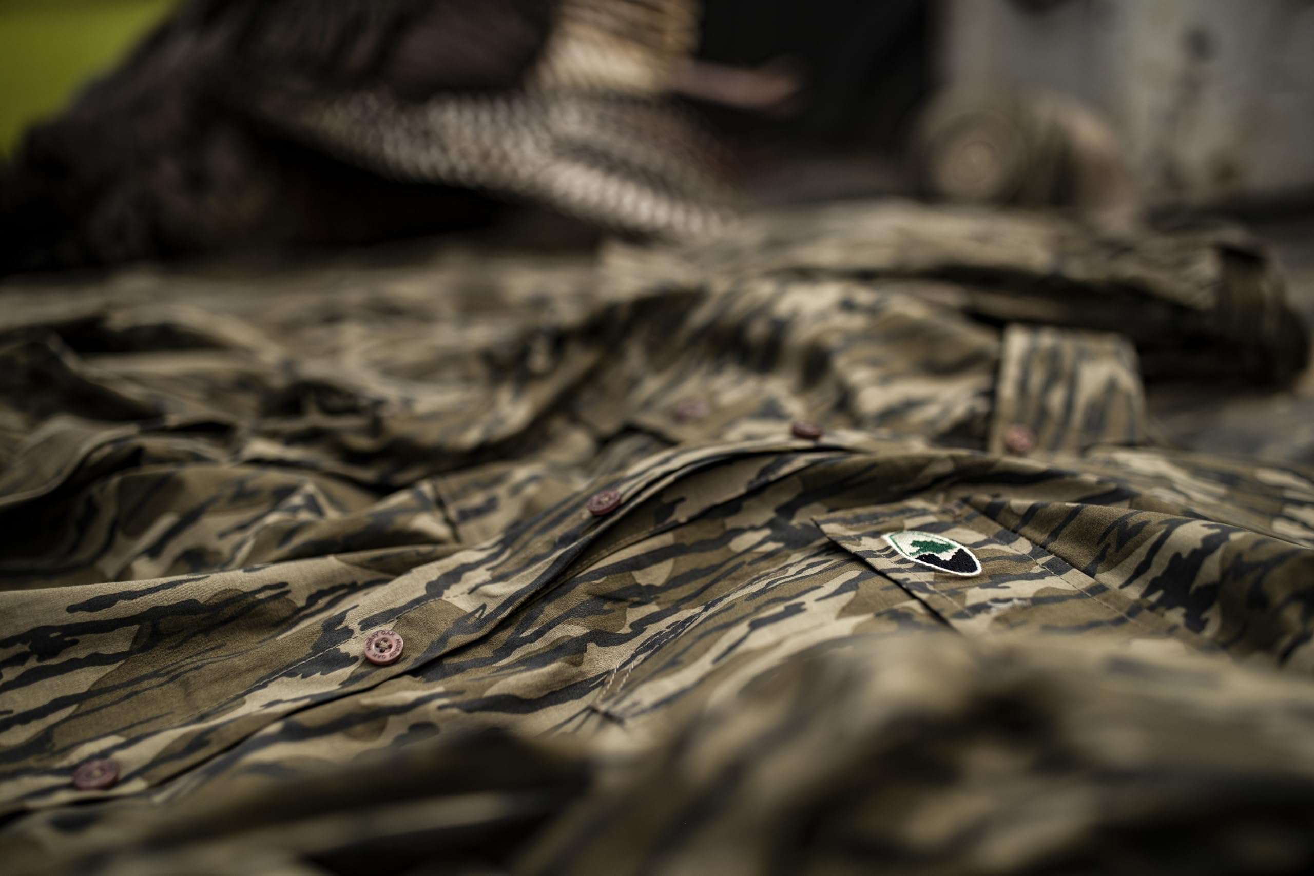 Mossy Oak Cotton Mill 2.0 koszulki myśliwskie z długim rękawem moro dla mężczyzn, Bottomland, L