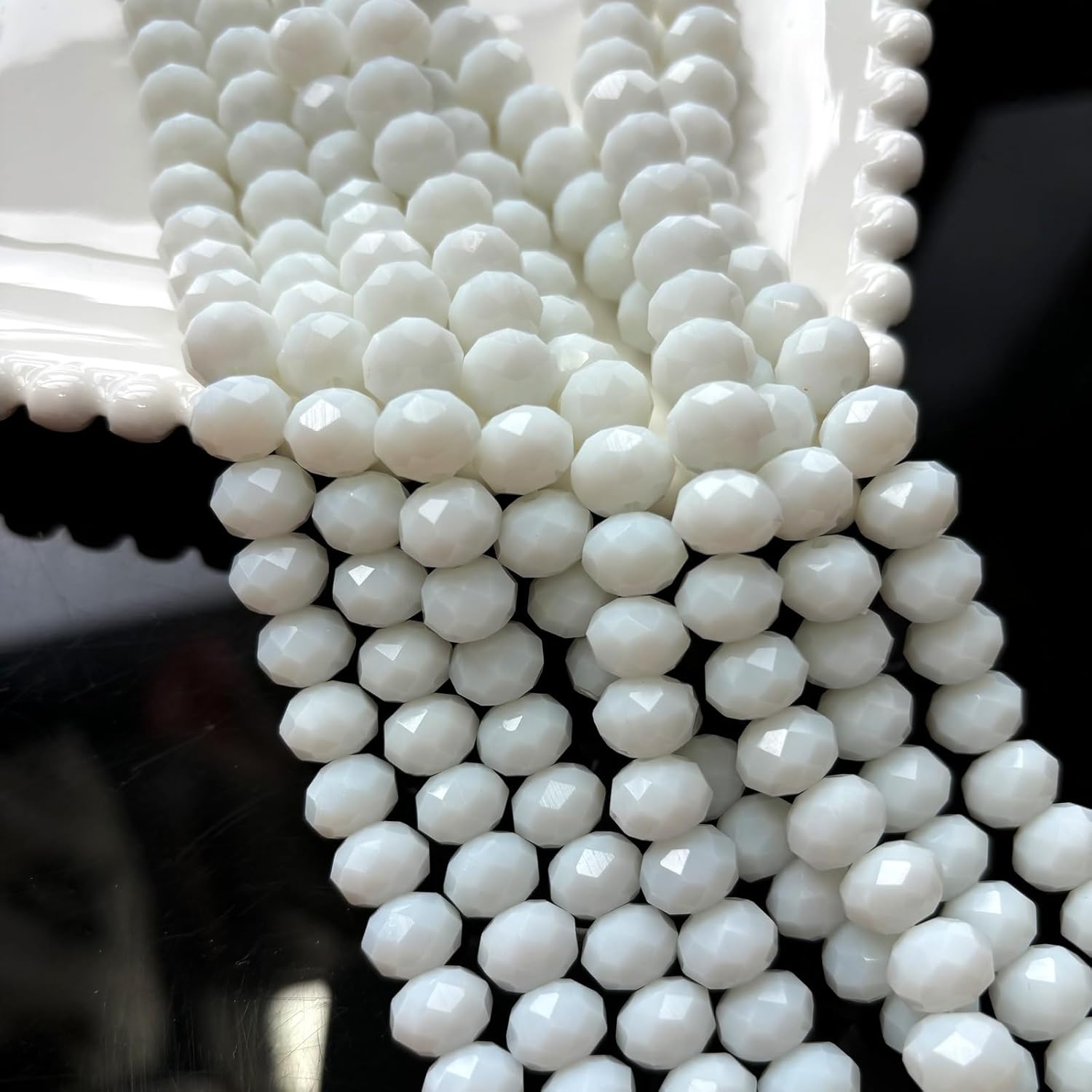 265Pcs Briolette Glass Beads for Jewelry Making, 8mm Faceted Crystall Beads for Bracelets Making, Rondelle White Glass Beads Bulk for Crafts Wine Charms Wind Chimes Suncatchers