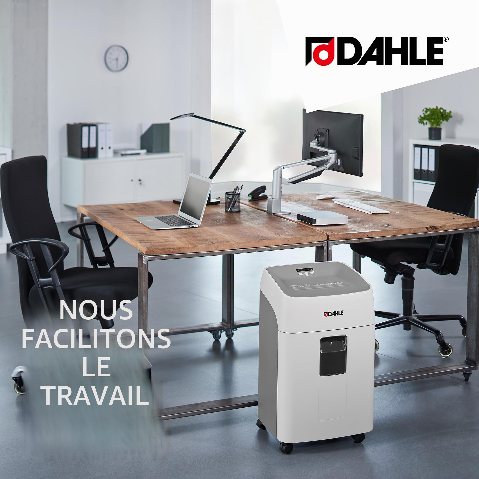 Dahle 404P Deskside, destructeur de documents P-4 de grande capacité, moteur puissant pour 21 feuilles, durée de fonctionnement prolongée, bac extractible, sans huile, pour la maison et le bureau