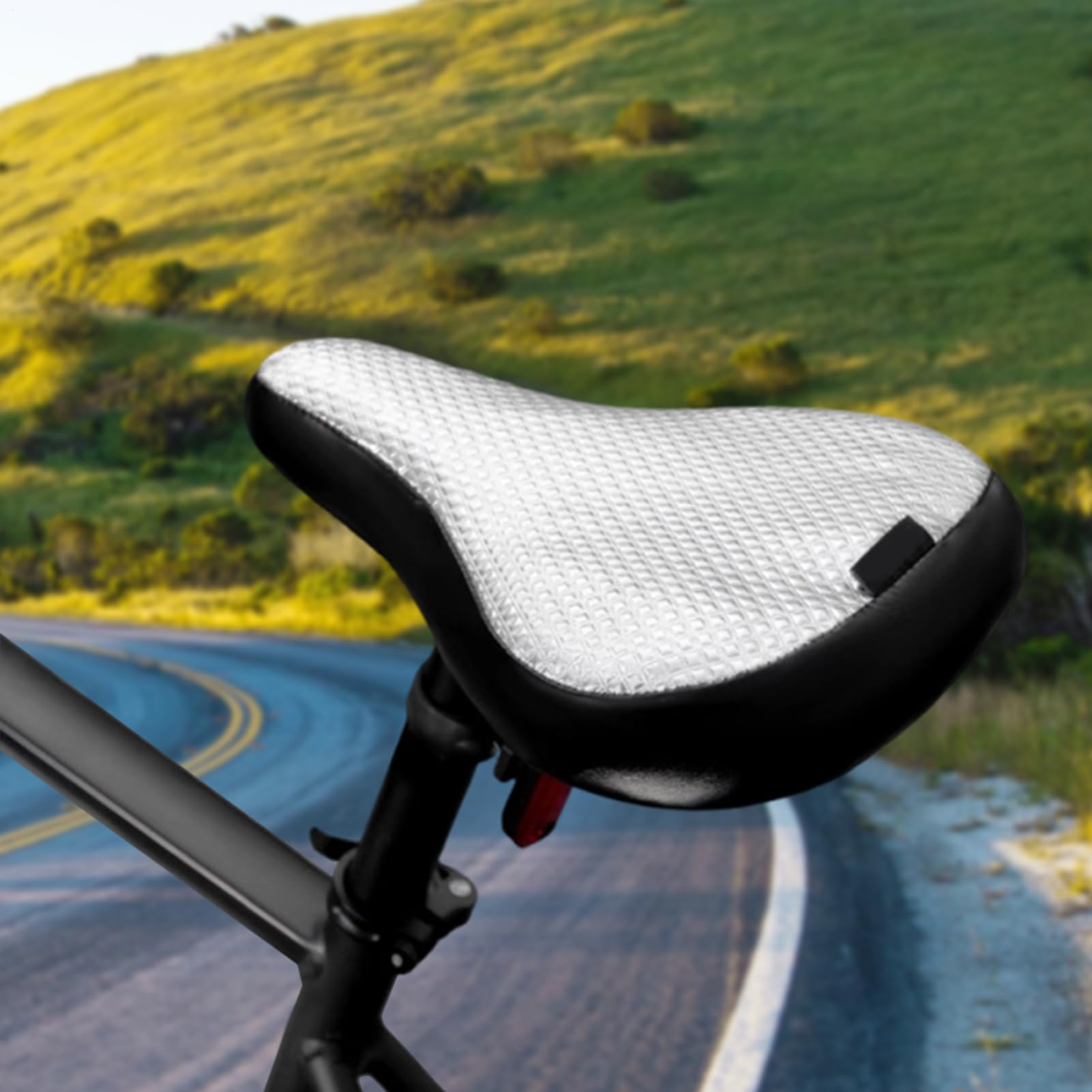 Coprisella per bicicletta, protezione antipioggia, materiale impermeabile, resistente al calore, scudo robusto, per ciclismo, fitness, allenamento, 26 x 21 cm, bianco, 1 pezzo