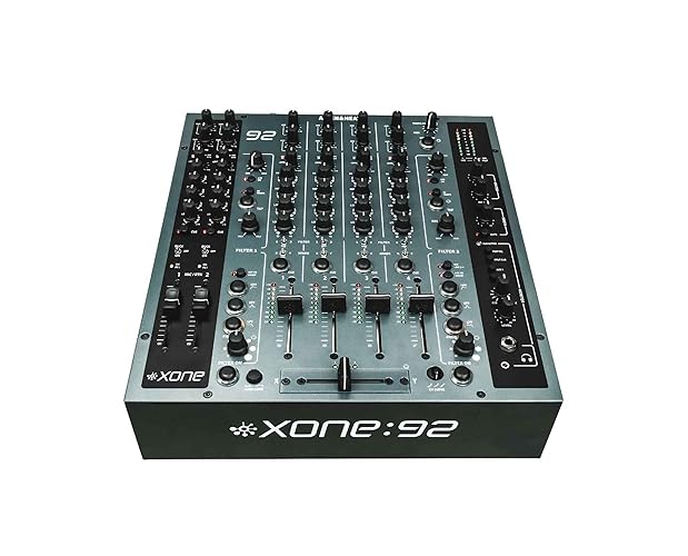 Allen & Heath Xone:92 Mk2 Analog 4-channel DJ Mixer