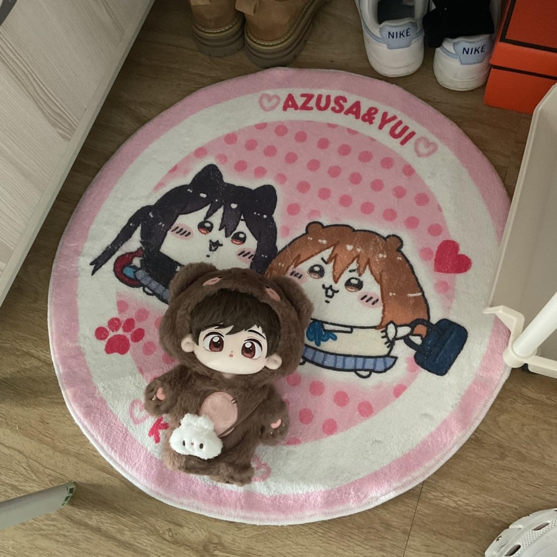 けいおんラグ Amazon.co.jp: けいおん！ ちいかわ カーペット 円形 ラグ 絨毯