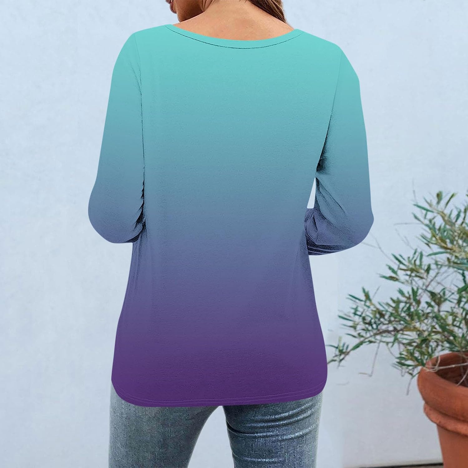 Womens Contrast Ombre V Neck Casual Top, 3/4 Sleeve Soft Loose Pullover Summer Daily Relaxed Going Out Outfit