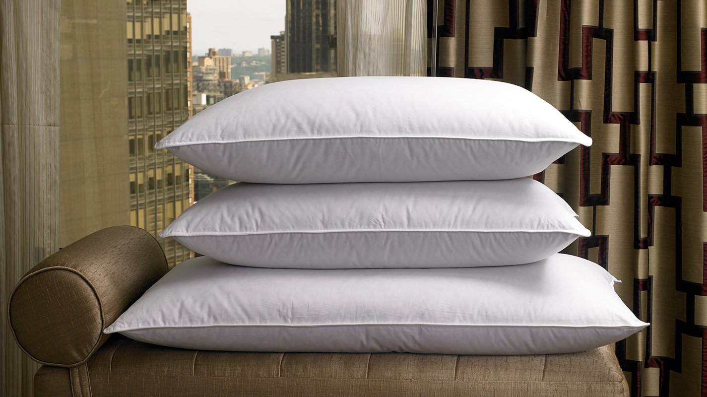 Sheraton Feather Down Pillow A Exclusive (51 x 91 cm)