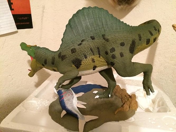 Amazon | ペガサスホビー 1/24 肉食恐竜 スピノサウルス プラモデル