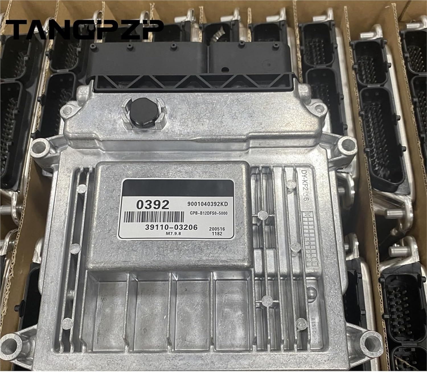 39110-03206 ECU Car Engine Board Electronic Control Unit 9001040392kd for M7.9.8 0392