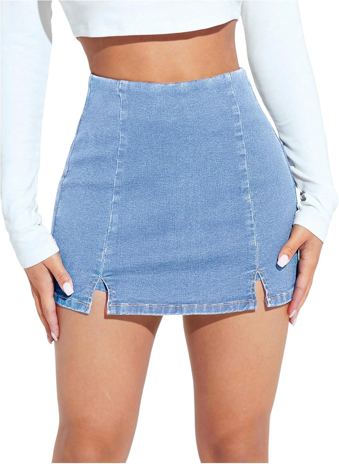 WDIRARA Women's High Waisted Mini Jean Skorts Y2k Slit Hem Bodycon Denim Skirt Shorts