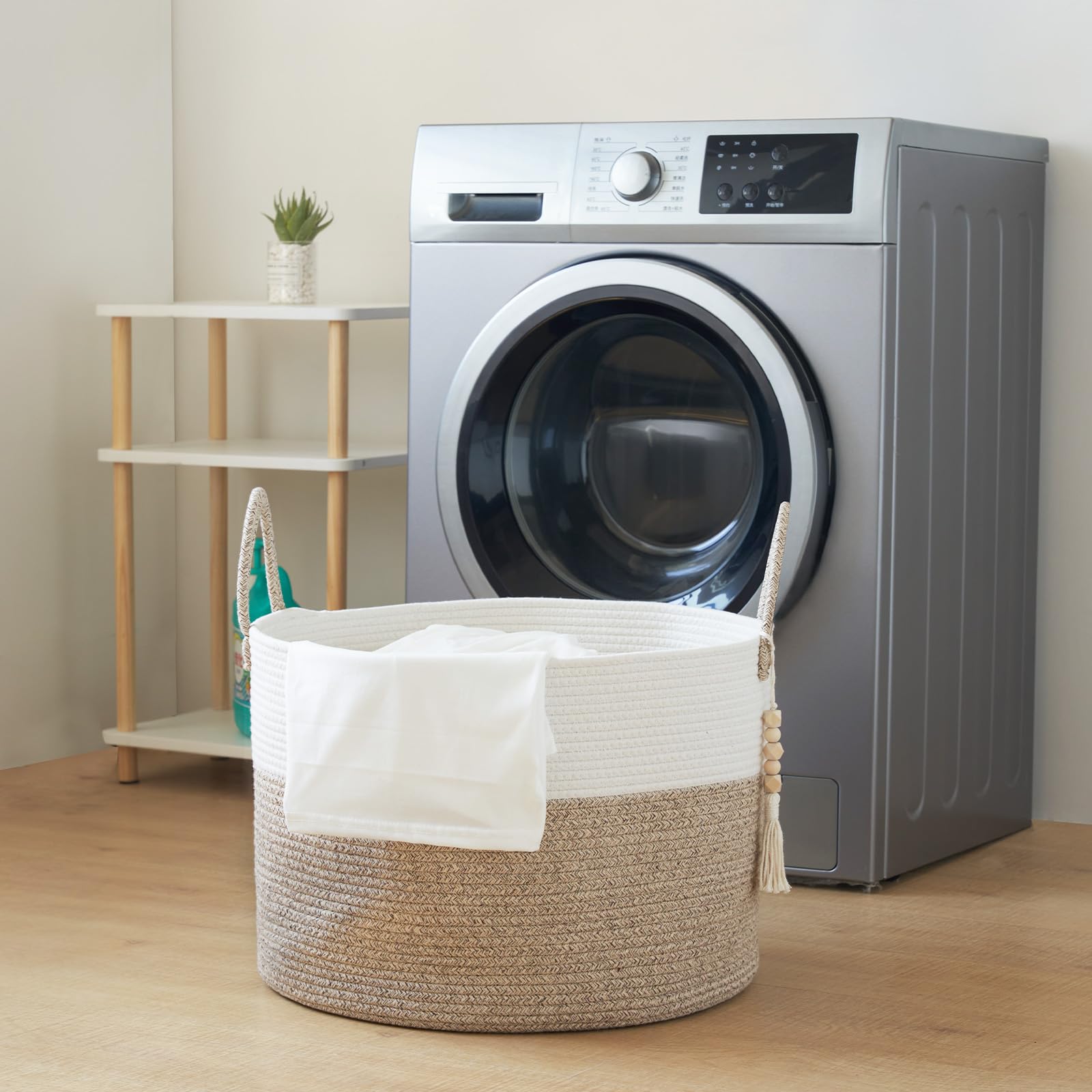 YOUDENOVA Cesta de lavandería con cuentas colgantes de madera, cesta de almacenamiento de juguetes para niños, cesta de manta de cuerda de algodón grande, cesta de almacenamiento tejida para