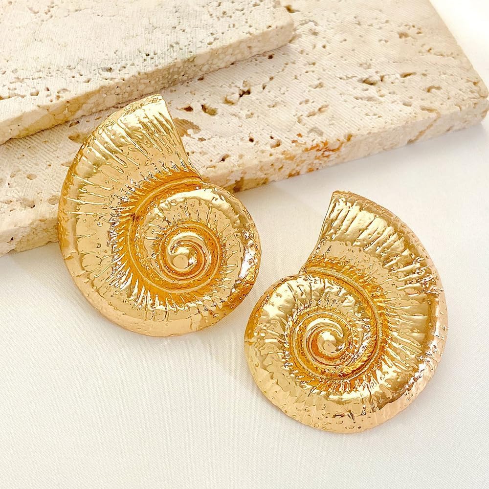 Gold Chunky Conch Statement Earrings Boho Trendy Beach Seashell Stud Earrings Snail Conch Drop Earrings Seashore Ocean Jewelry Gift