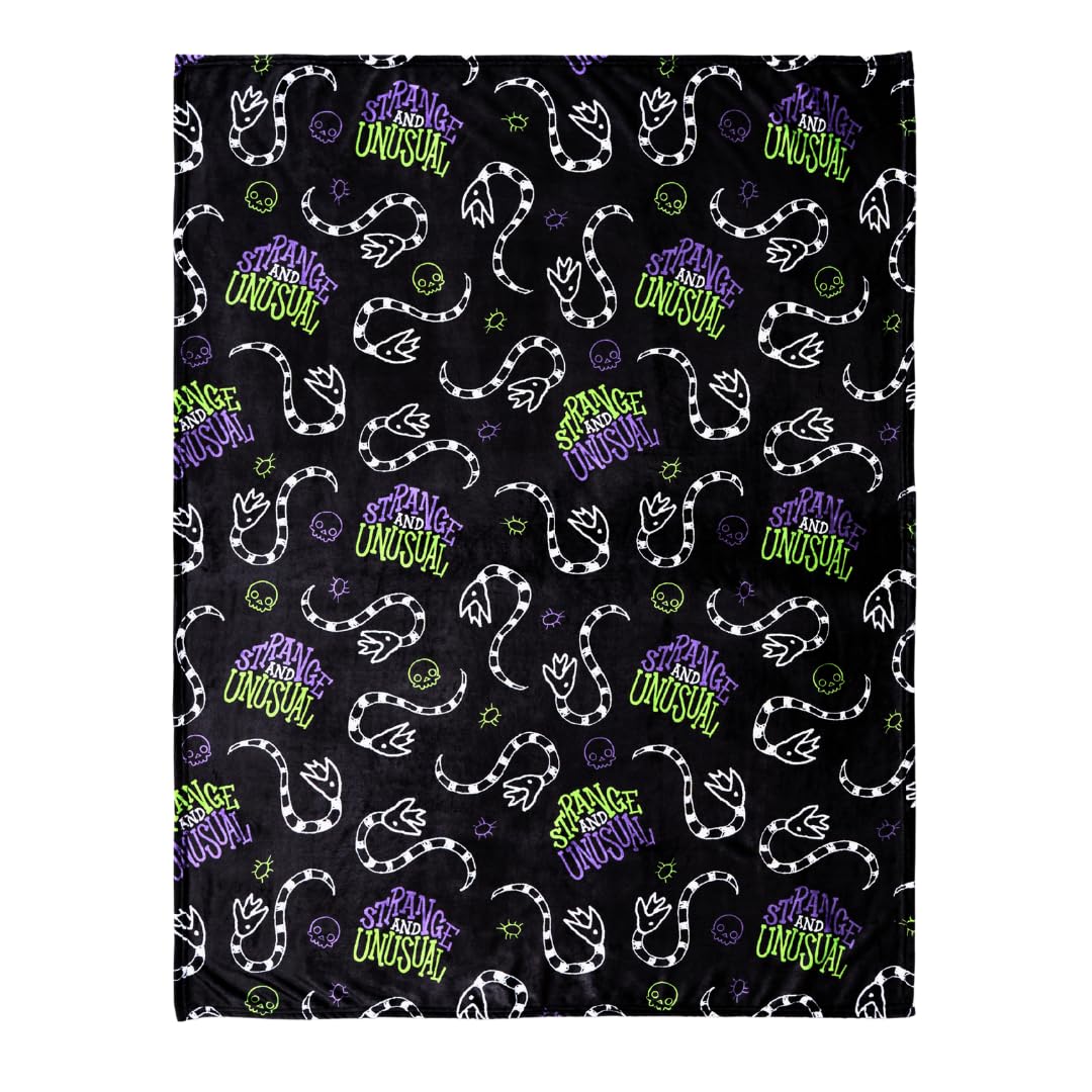 Franco Collectibles Beetlejuice Goth Strange & Unusual Bedding Super Soft Cozy Plush Throw, 46 in x 60 in, (Officially Licensed Product)