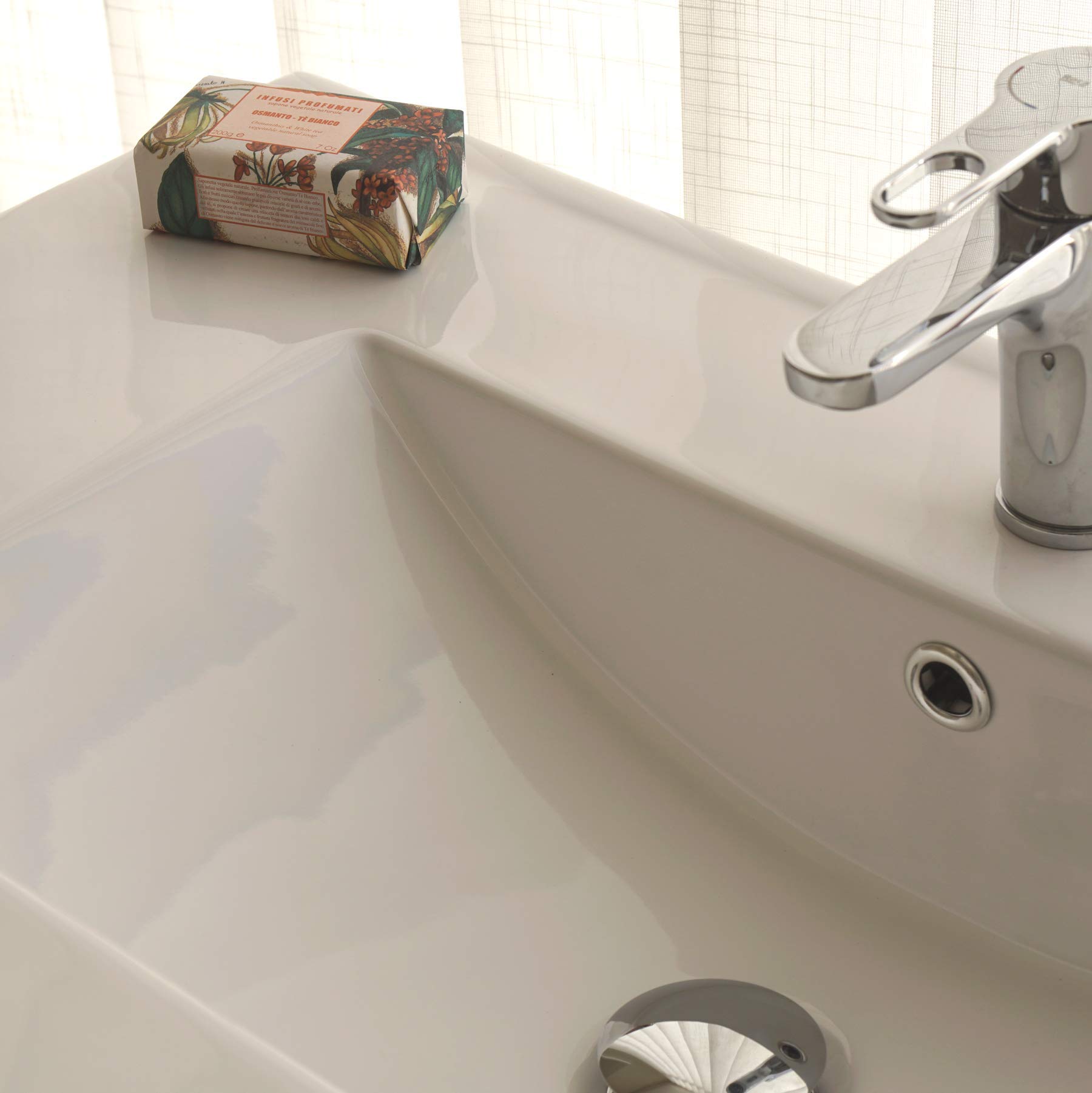 MUEBLES PITARCH | Ensemble Meuble de Salle de Bain avec lavabo en céramique et Miroir Inclus, 3 tiroirs, Largeur 80cm, avec Pieds, Blanc, pour lavabo encastré, Style Moderne, modèle Kalma