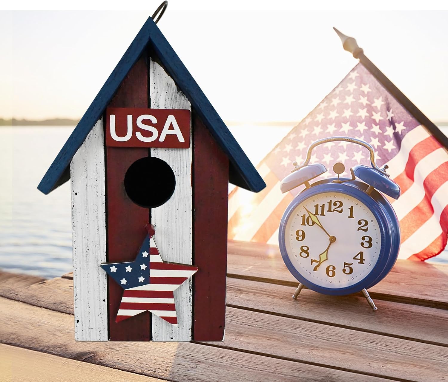 Morning View Patriotic Bird Houses for Outside Wooden Hanging Birdhouse Decorative American Spring for July 4th Memorial Day Yard Garden Patio Outdoor Small Birds Bluebird (USA)