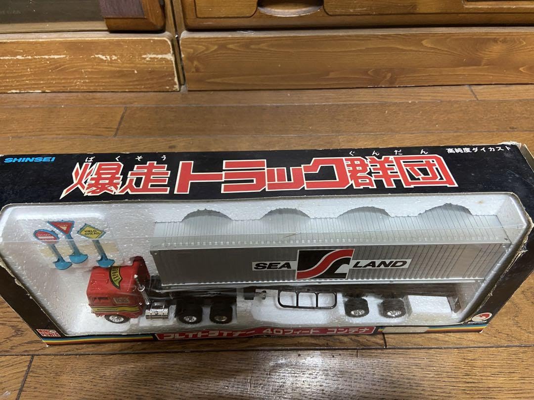 シンセイ　ミニパワー　爆走トラック群団 Amazon.co.jp: シンセイ ミニパワー 爆走トラック群団 : おもちゃ