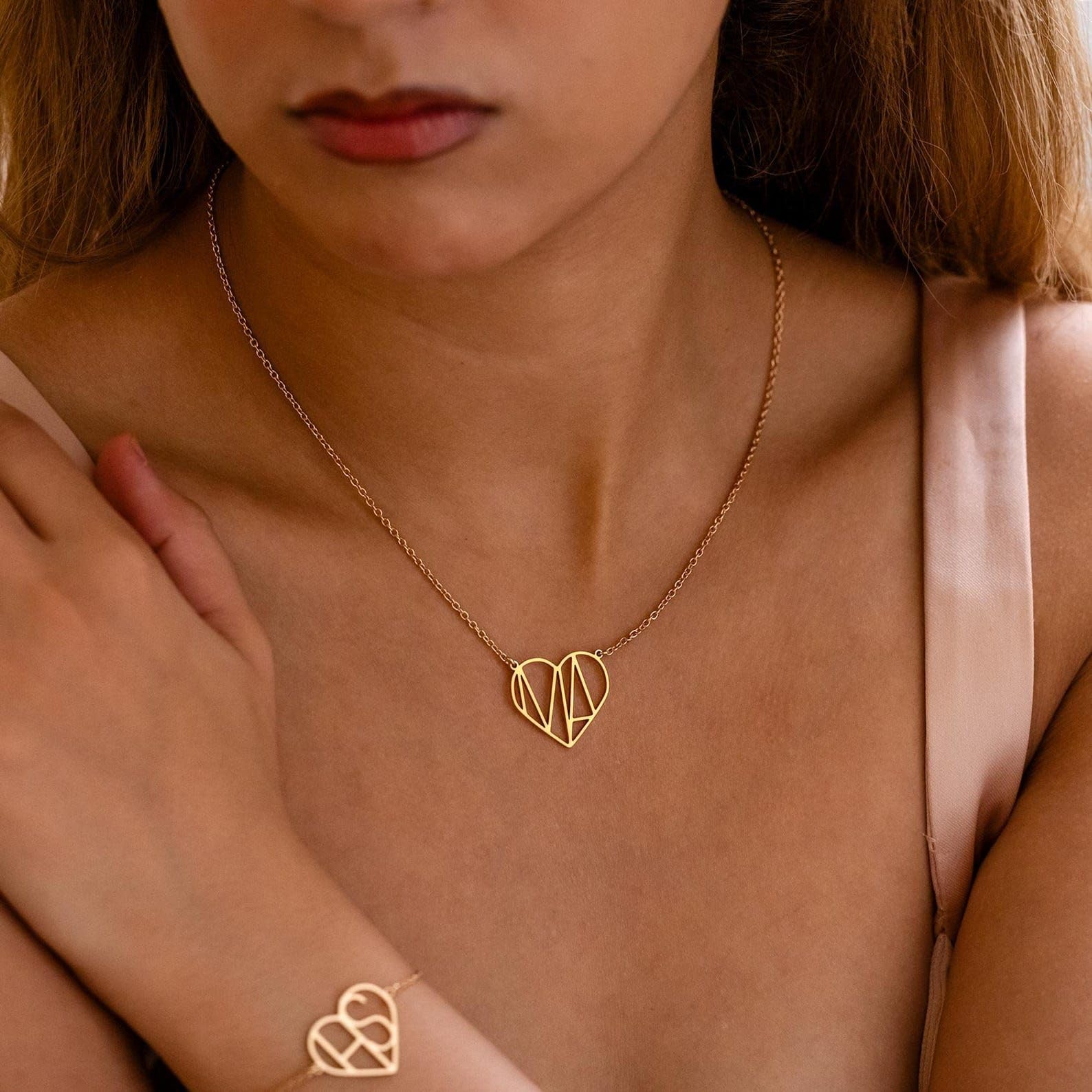 Personalizzato cuore collana con iniziale, due iniziale cuore collana con nome, monogramma nome su misura coppia gioiello, Natale per lei