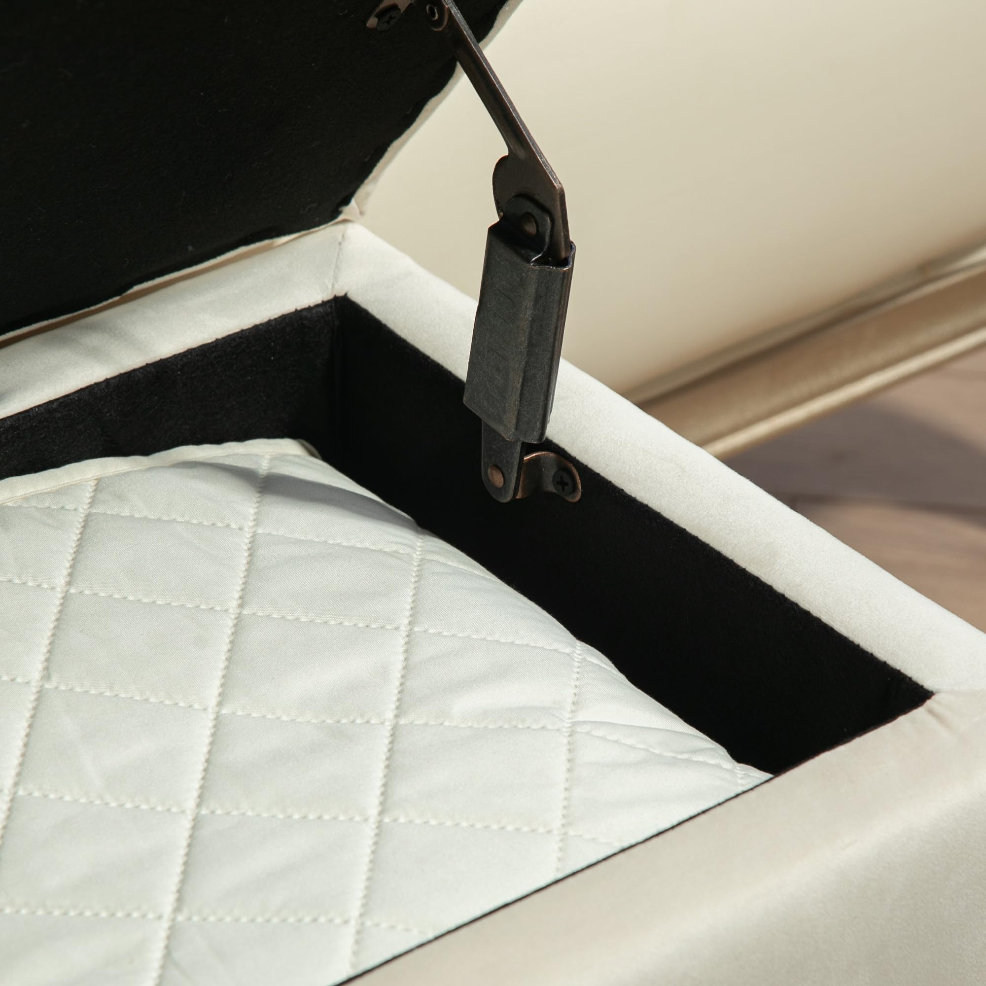 HOMCOM Banco de almacenaje, Caja de almacenaje, con Tapa, Tejido Efecto Terciopelo, Patas de Madera, Capacidad de Carga hasta 120 kg, para salón, Dormitorio, Pasillo, 80 x 35 x 40 cm, Crema